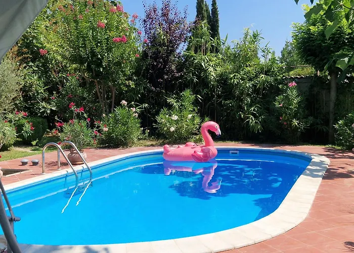 Sunny Boutique Villa *